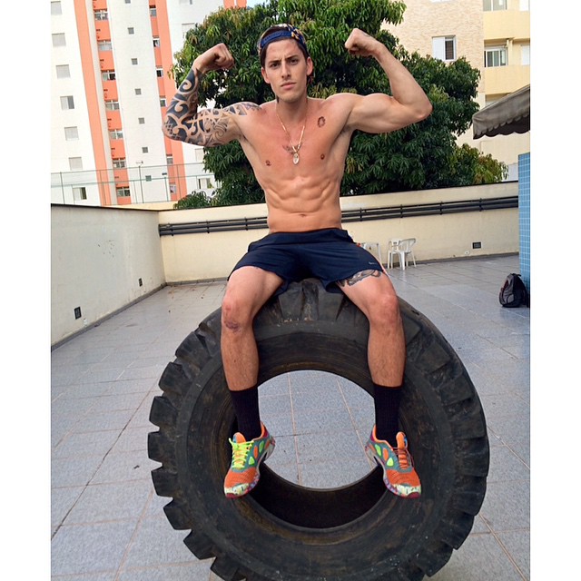 Danilo Borgato poses post gym.