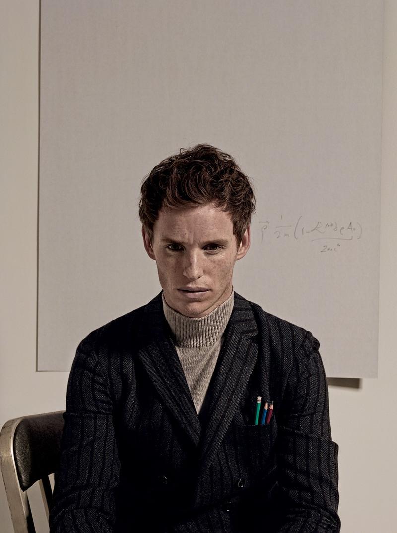 Eddie-Redmayne-LUomo-Vogue-November-2014-Photo-Shoot-001