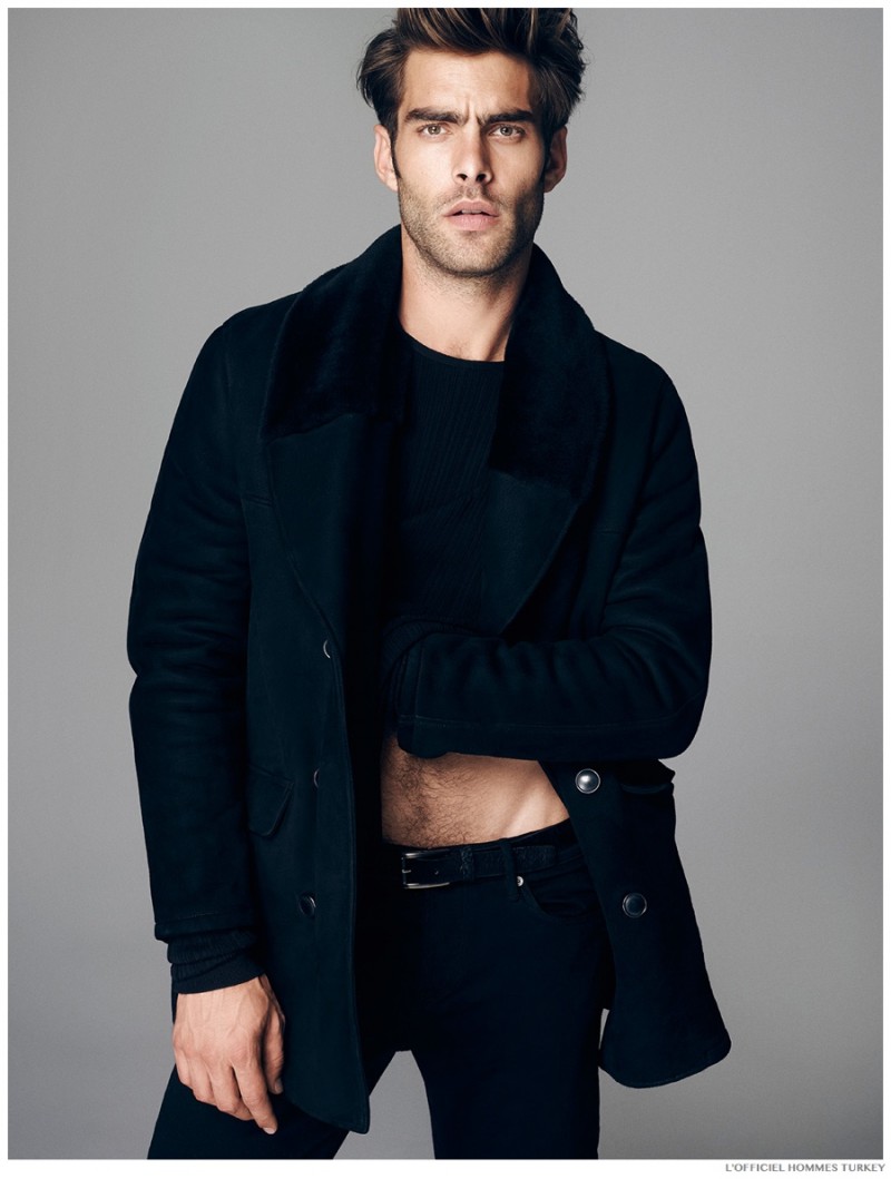 Jon-Kortajarena-LOfficiel-Hommes-Turkey-Photo-Shoot-010