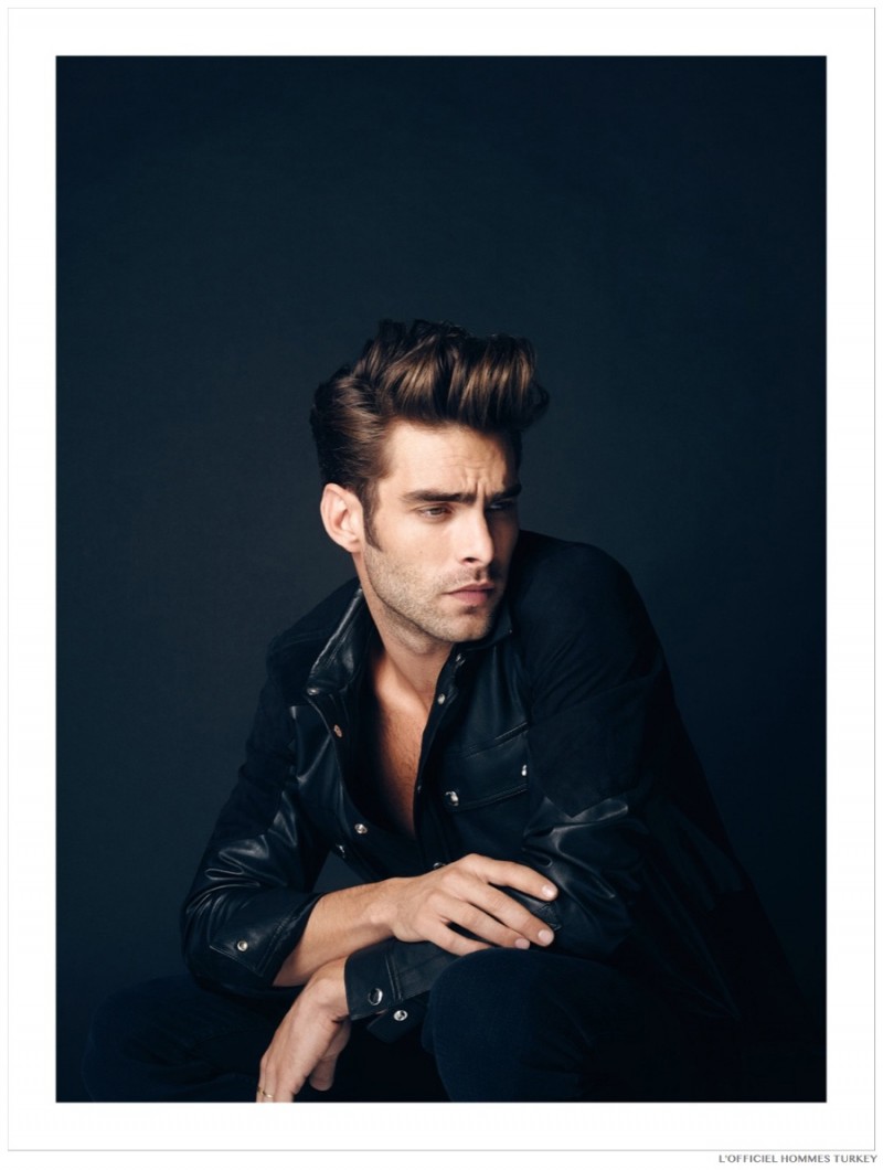 Jon-Kortajarena-LOfficiel-Hommes-Turkey-Photo-Shoot-011
