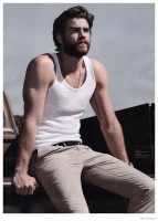 Liam Hemsworth Goes Casual for Men's Fitness December 2014 Cover Photo Shoot