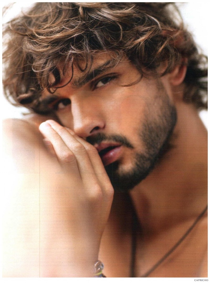 Marlon-Teixeira-Capricho-Photo-Shoot-2014-Shirtless-003