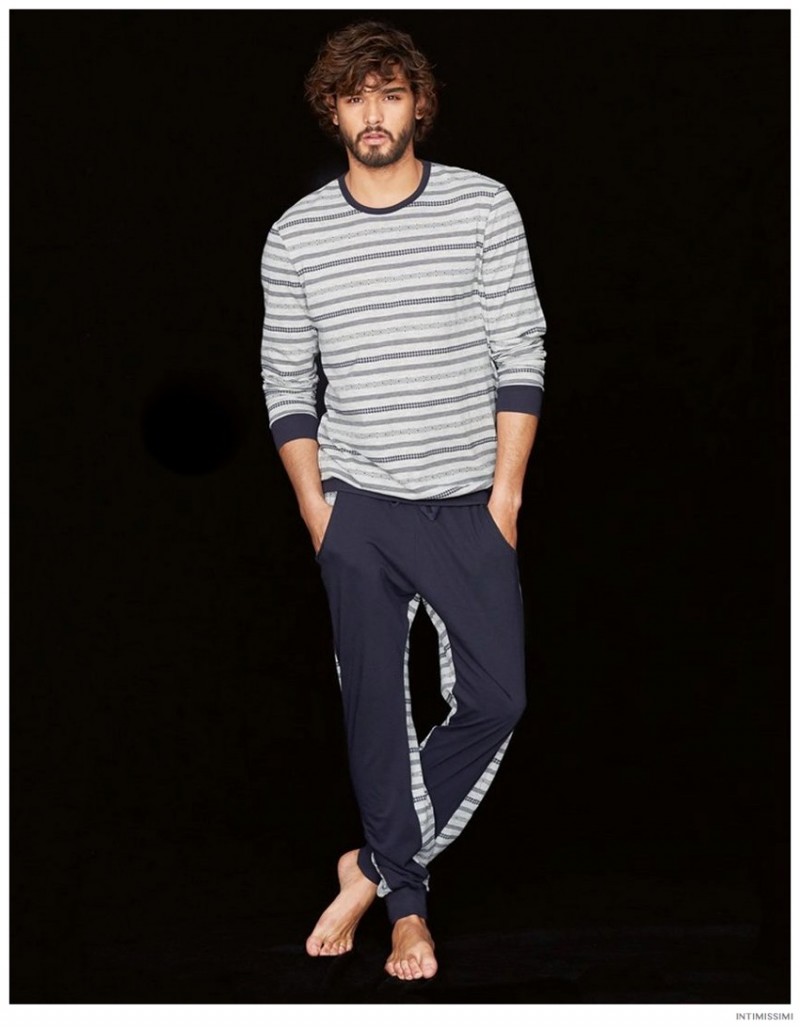 Marlon-Teixeira-Intimissimi-Winter-2014-Look-Book-008