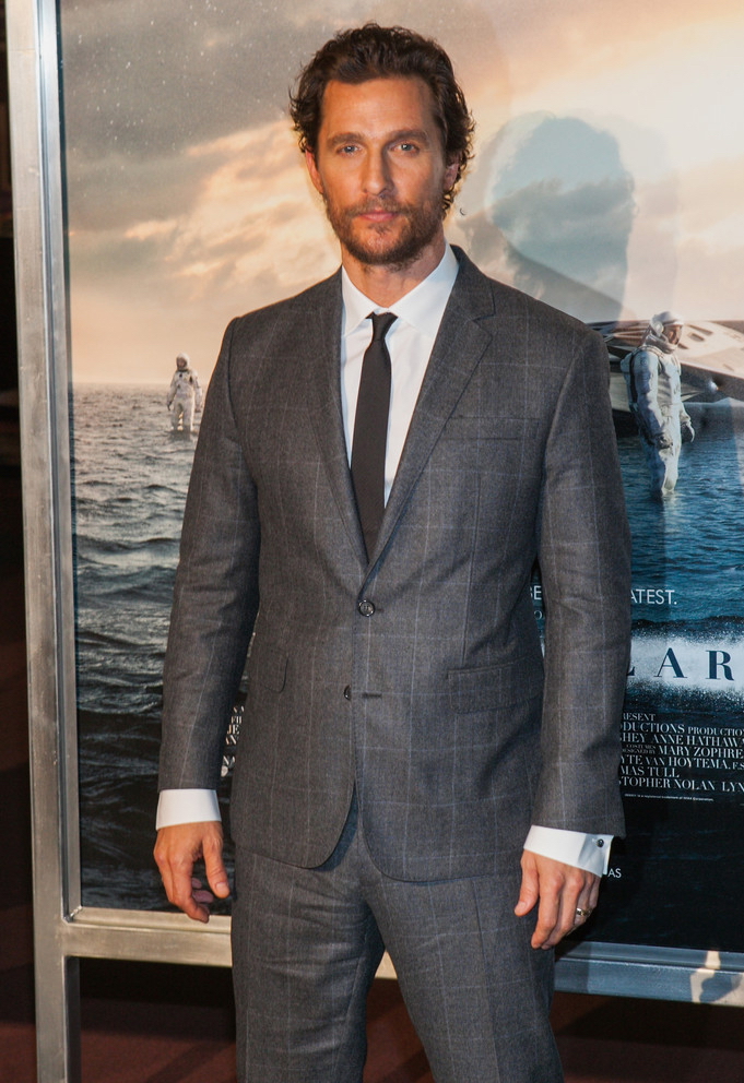 Changing things up, actor Matthew McConaughey took a break from Dolce & Gabbana for the Washington D.C. premiere of 'Interstellar'. Attending the premiere at Smithsonian's National Air and Space Museum, McConaughey donned a gray windowpane print two-button suit from Dsquared2.