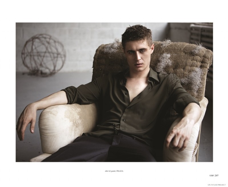 Max-Irons-2014-Un-Titled-Project-Cover-Photo-Shoot-008