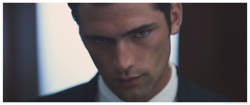 Sean O’Pry Stars in Taylor Swift’s ‘Blank Space’ Music Video