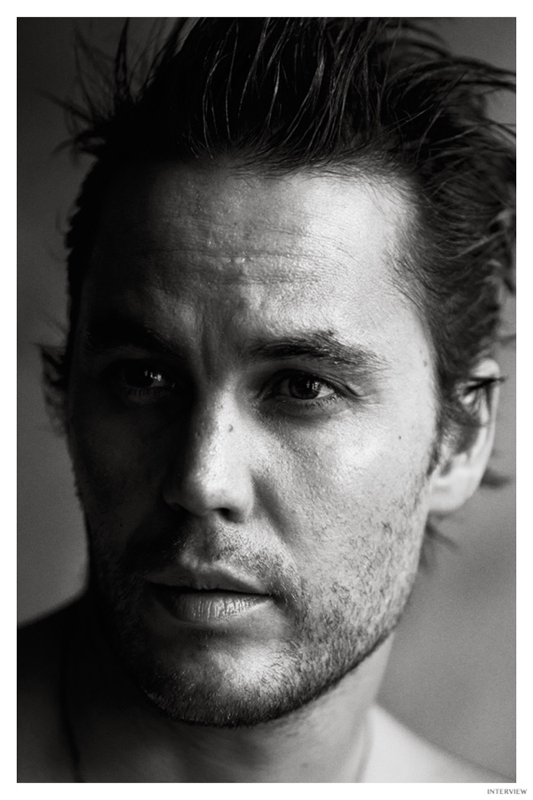 Taylor-Kitsch-Interview-November-2014-Photo-Shoot-008