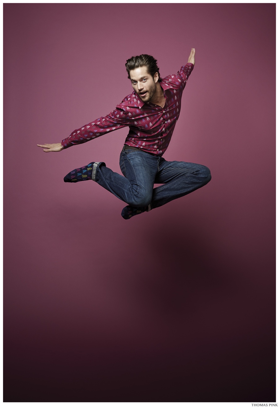 Thomas Pink Brings Holiday Cheer with Cheeky Men’s Style Guide