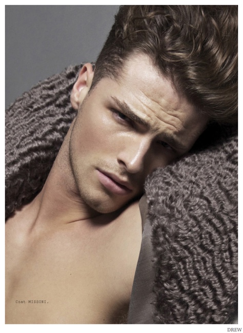 Edward-Wilding-2014-Nude-Drew-Cover-Photo-Shoot-005