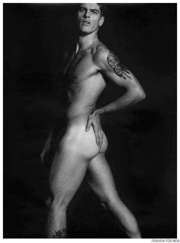 Evandro-Soldati-Nude-Photo-Shoot-Fashion-For-Men-2014-004