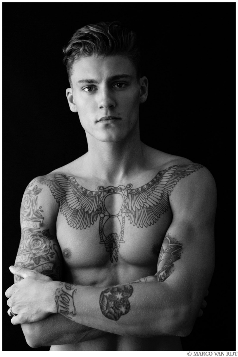 Mikkel-Jensen-Shirtless-Tattoo-Model-Photo-Shoot-2014-010