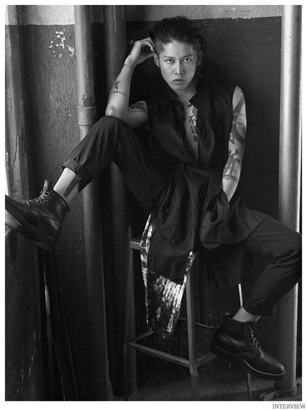 Miyavi-Interview-Magazine-December-2014-January-2015-Photo-Shoot-001