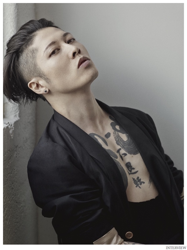 Miyavi-Interview-Magazine-December-2014-January-2015-Photo-Shoot-004