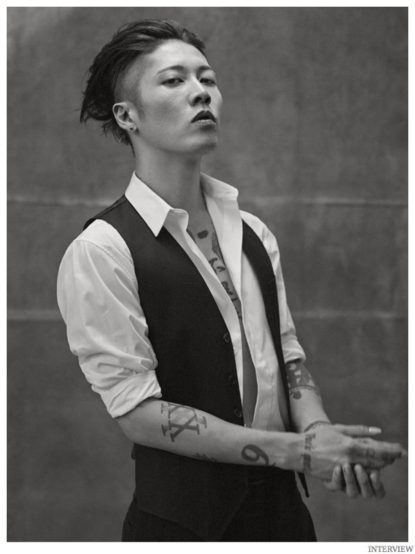 Miyavi-Interview-Magazine-December-2014-January-2015-Photo-Shoot-006