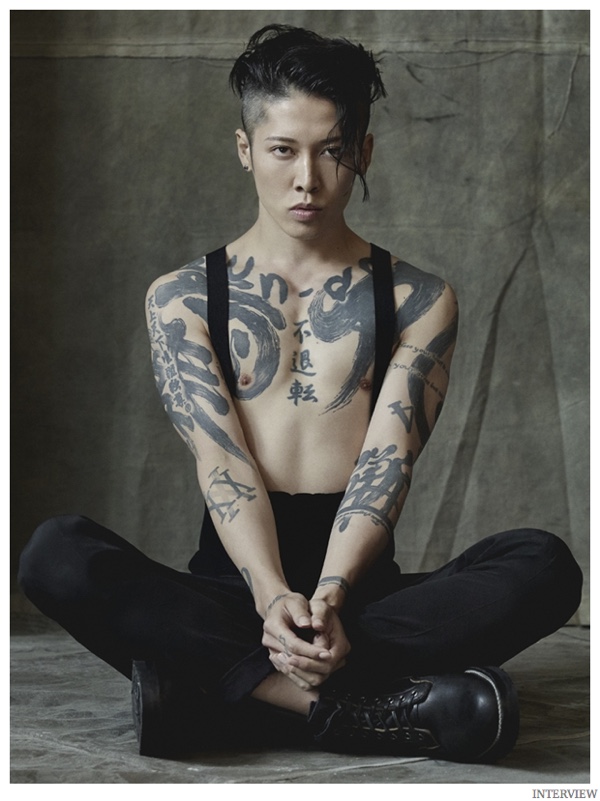 Miyavi-Interview-Magazine-December-2014-January-2015-Photo-Shoot-007