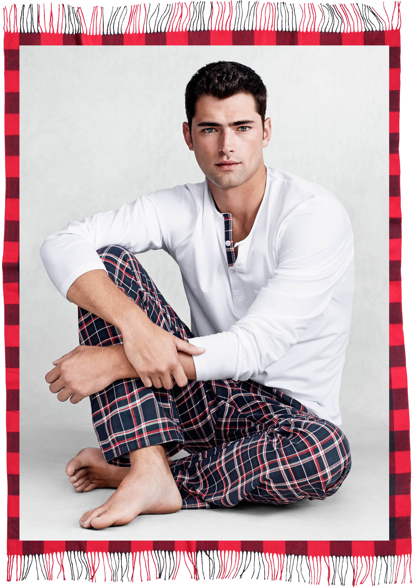 H&M Highlights Cozy & Classic Men's Loungewear + Pajamas