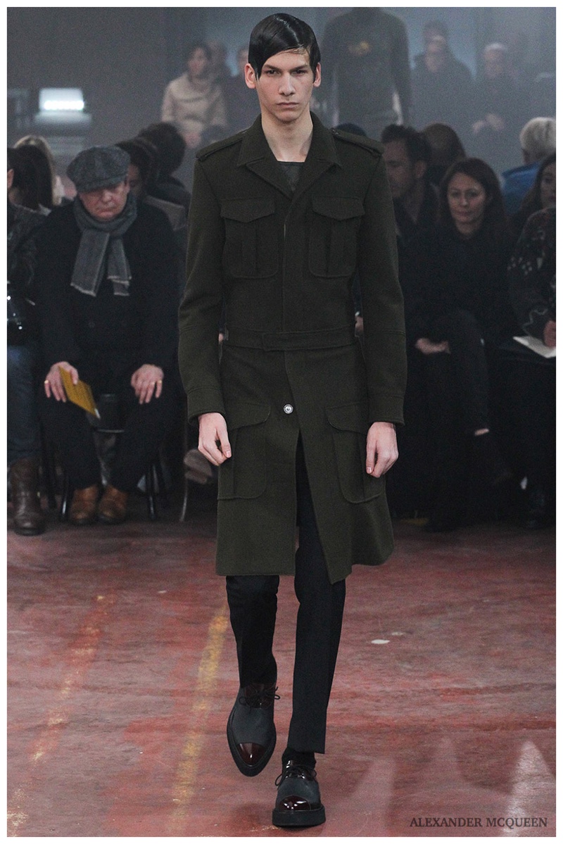 Alexander McQueen Fall Winter 2015 London Collections Men