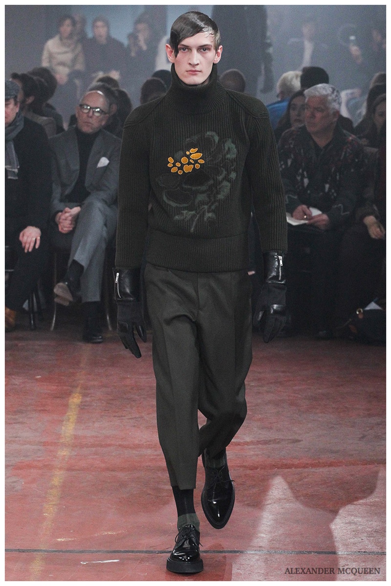 Alexander McQueen Fall Winter 2015 London Collections Men