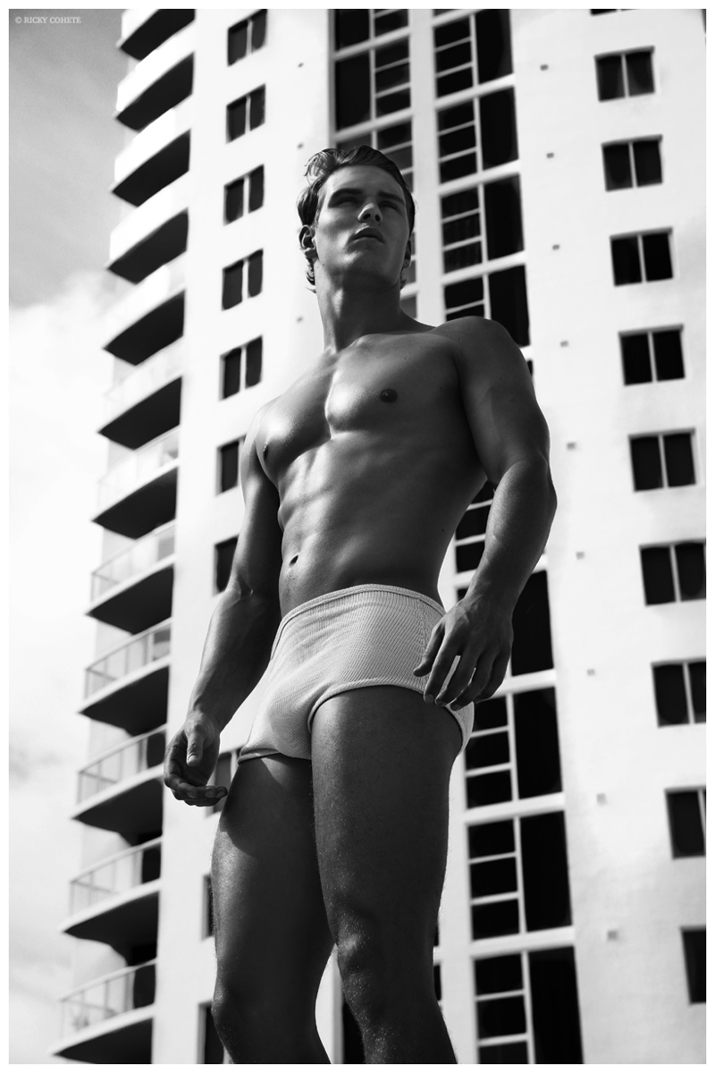 Austin-Scoggin-Model-2015-Shoot-002