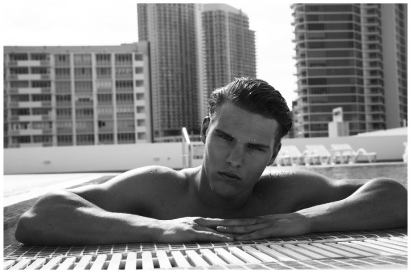 Austin-Scoggin-Model-2015-Shoot-003