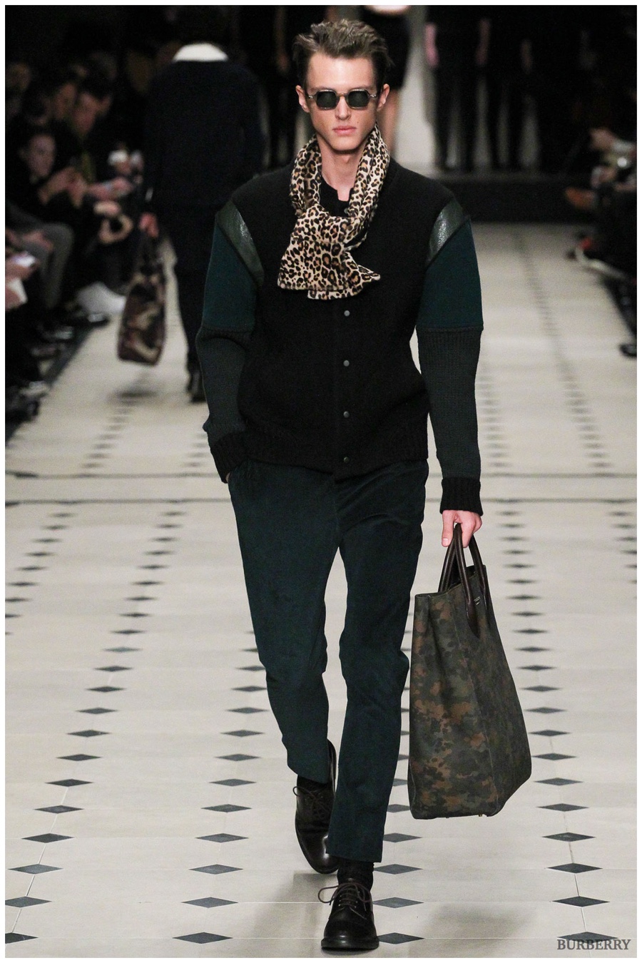 Burberry Prorsum Fall Winter 2015 London Collections Men