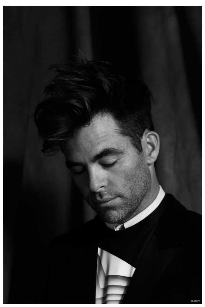Chris-Pine-Flaunt-Photo-Shoot-002