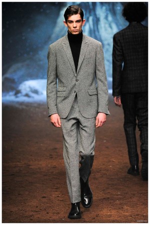 Corneliani Fall/Winter 2015 Delivers Classic Menswear Fit for a Prince ...