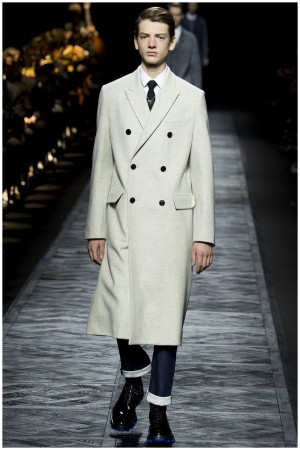 Dior Homme Fall/Winter 2015 Menswear Collection: A Formal Affair