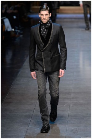 Dolce Gabbana Menswear Fall Winter 2015 Collection Milan Fashion Week 014