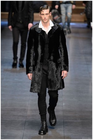 Dolce Gabbana Menswear Fall Winter 2015 Collection Milan Fashion Week 063