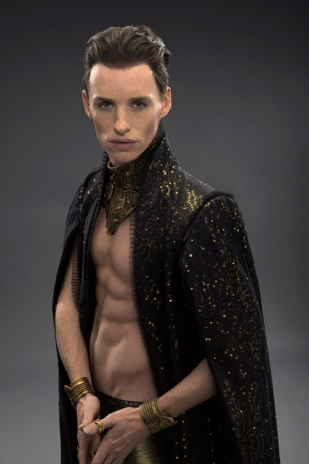 Eddie Redmayne Balem Jupiter Ascending