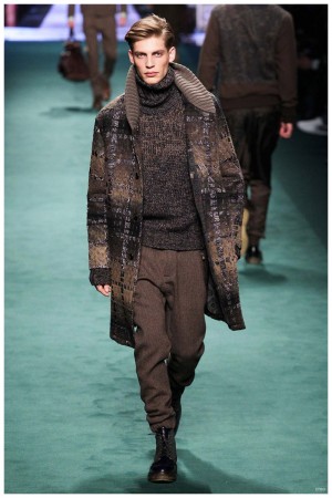 Etro Fall/Winter 2015 Menswear Collection: Military-Inspired Looks Get ...