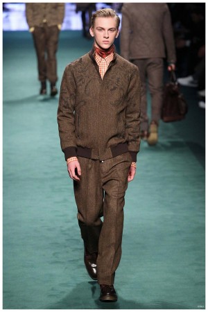 Etro Fall/Winter 2015 Menswear Collection: Military-Inspired Looks Get 3-D Prints
