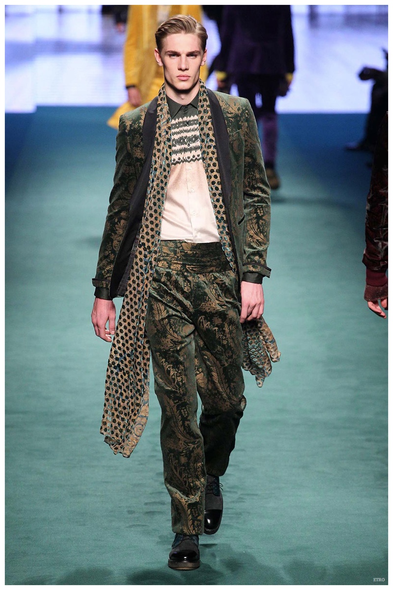 Etro Fall/Winter 2015 Menswear Collection: Military-Inspired Looks Get 3-D Prints
