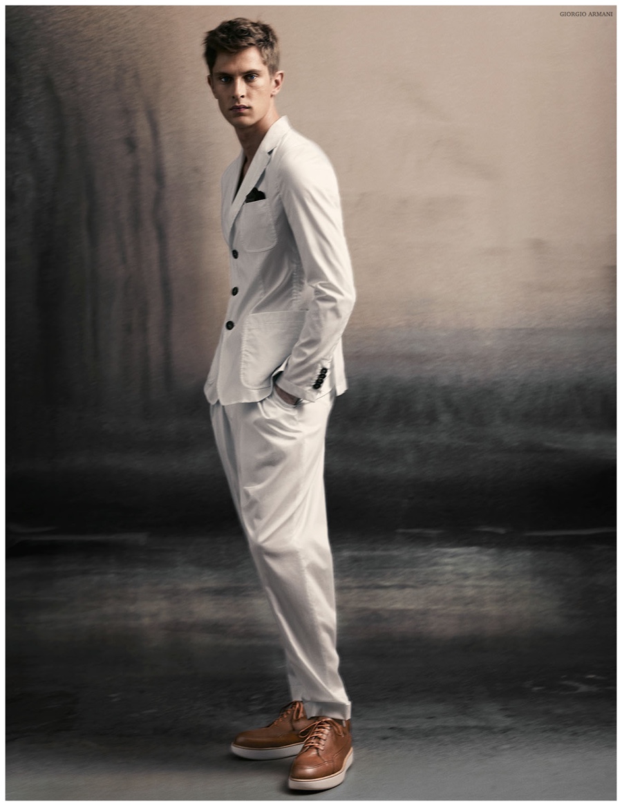 Giorgio Armani Highlights Soft Tailoring for Spring/Summer 2015 Men’s Campaign