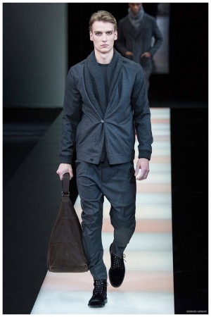 Giorgio Armani Menswear Fall Winter 2015 Collection Milan Fashion Week 012
