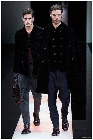 Giorgio Armani Menswear Fall Winter 2015 Collection Milan Fashion Week 015