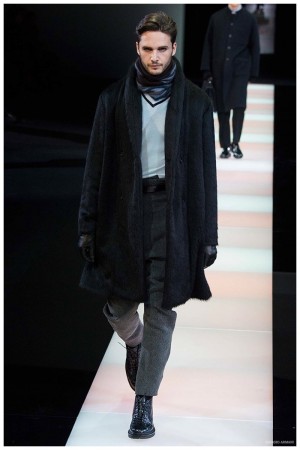 Giorgio Armani Menswear Fall Winter 2015 Collection Milan Fashion Week 040