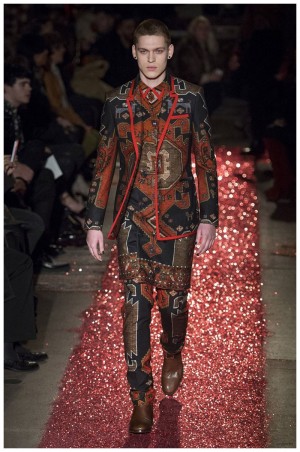 Givenchy Fall Winter 2015 Menswear Collection Paris Fashion Week 020