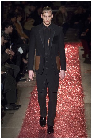 Givenchy Fall Winter 2015 Menswear Collection Paris Fashion Week 025