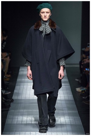 Gucci Men Fall Winter 2015 Milan Fashion Week 011