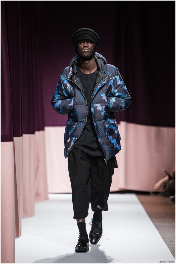 HENRIK VIBSKOV MESSY MASSAGE puffer coat or vest!