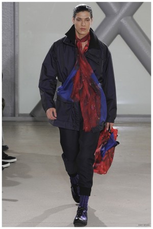 Issey Miyake Fall Winter 2015 Menswear Collection Paris Fashion Week 024