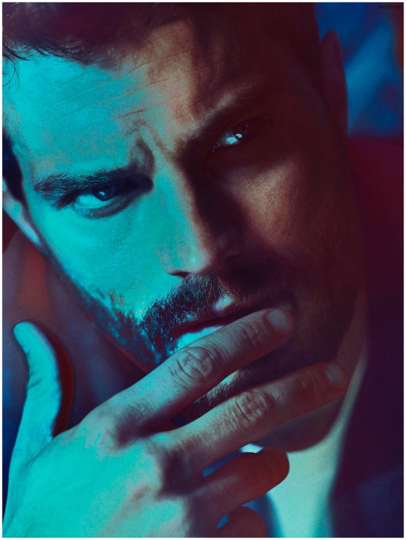 Jamie-Dornan-British-GQ-Photo-Shoot-004