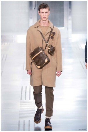 Louis Vuitton Fall Winter 2015 Menswear Collection Paris Fashion Week 008