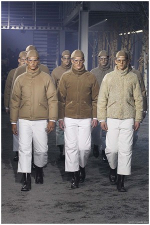 Moncler Gamme Bleu Men Fall Winter 2015 Collection Milan Fashion Week 001