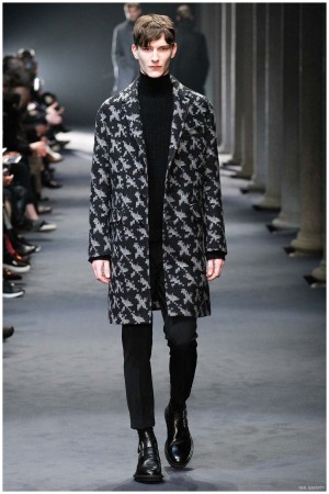 Neil Barrett Fall Winter 2015 Menswear Collection Milan Fashion Week 018