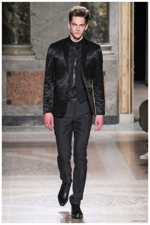 Roberto Cavalli Fall/Winter 2015 Menswear: Somber Opulence – The ...