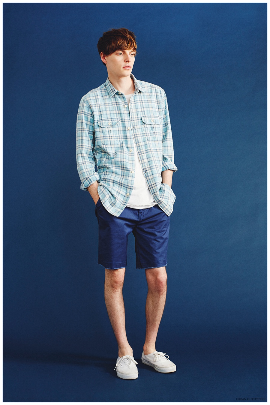 Modern Blues Trend John Hein Rocks Men's Spring Denim Looks for Urban