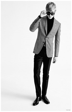 Tom Ford Men Fall Winter 2015 Collection Look Book 001